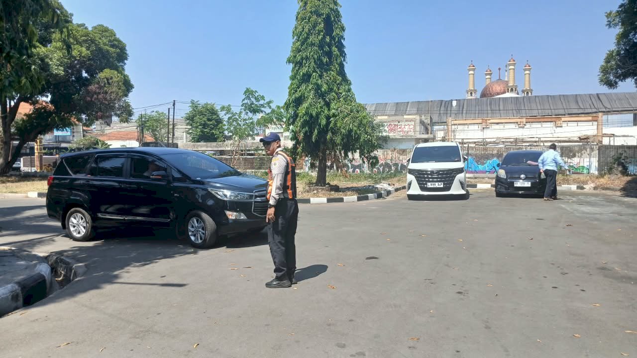 Tiga Dai Kondang Kumpul di Klaten, Lautan Manusia Padati GOR Gelarsena!