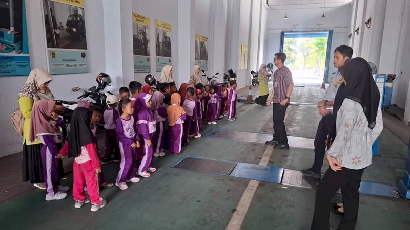 Serbuan Bocah TK Ubah Wajah Kaku Dishub Klaten